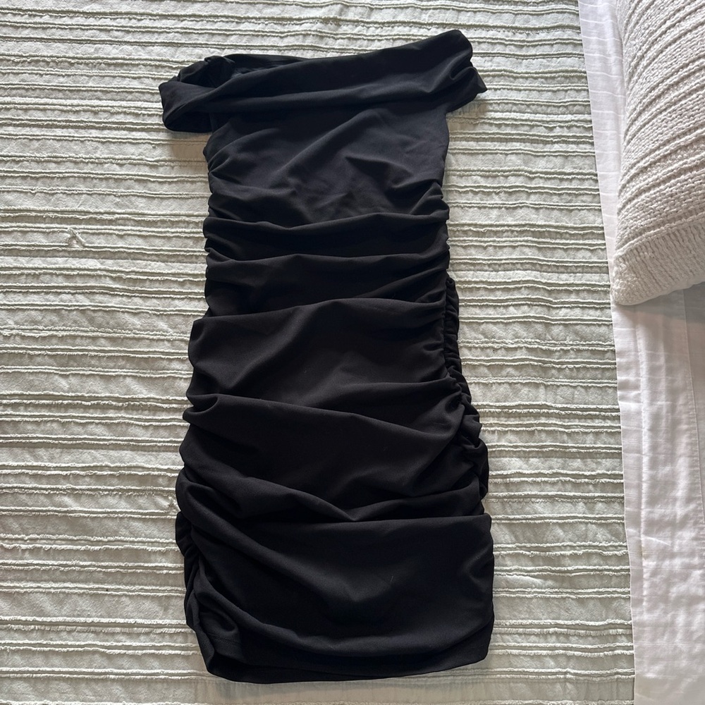 Abercrombie & Fitch Black Off the Shoulder Ruched Bodycon Dress